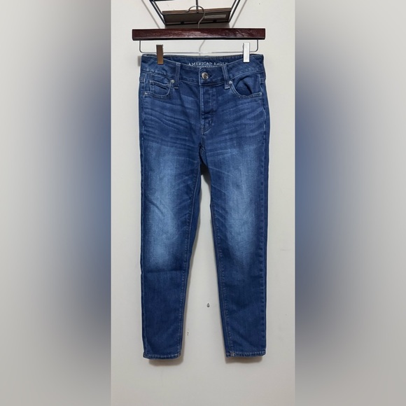 AMERICAN EAGLE OUTFITTERS Tomgirl Jeans - Picture 5 of 7